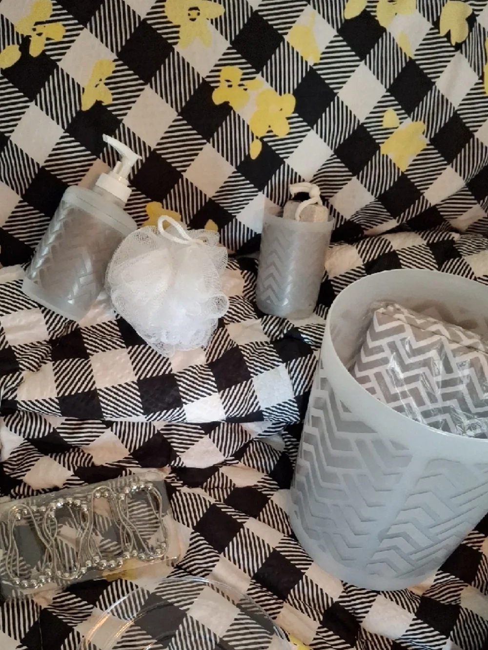 Frosted Chevron Decorative Waste Basket/and Bathroom Set - Light Gray